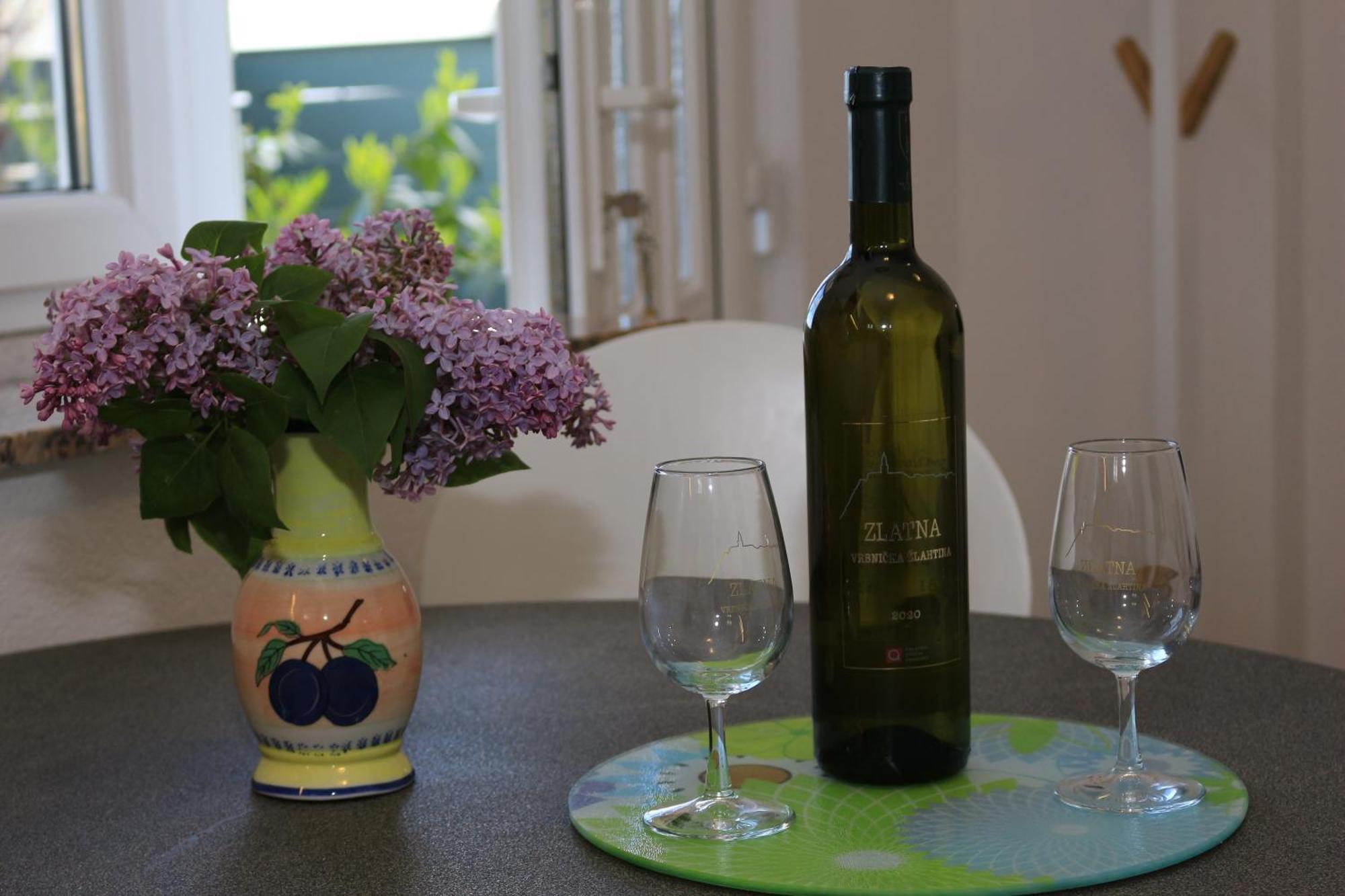 Apartman Kristina Vrbnik Bagian luar foto