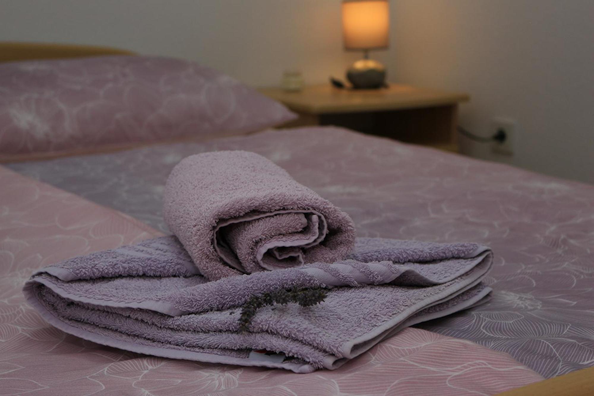 Apartman Kristina Vrbnik Bagian luar foto