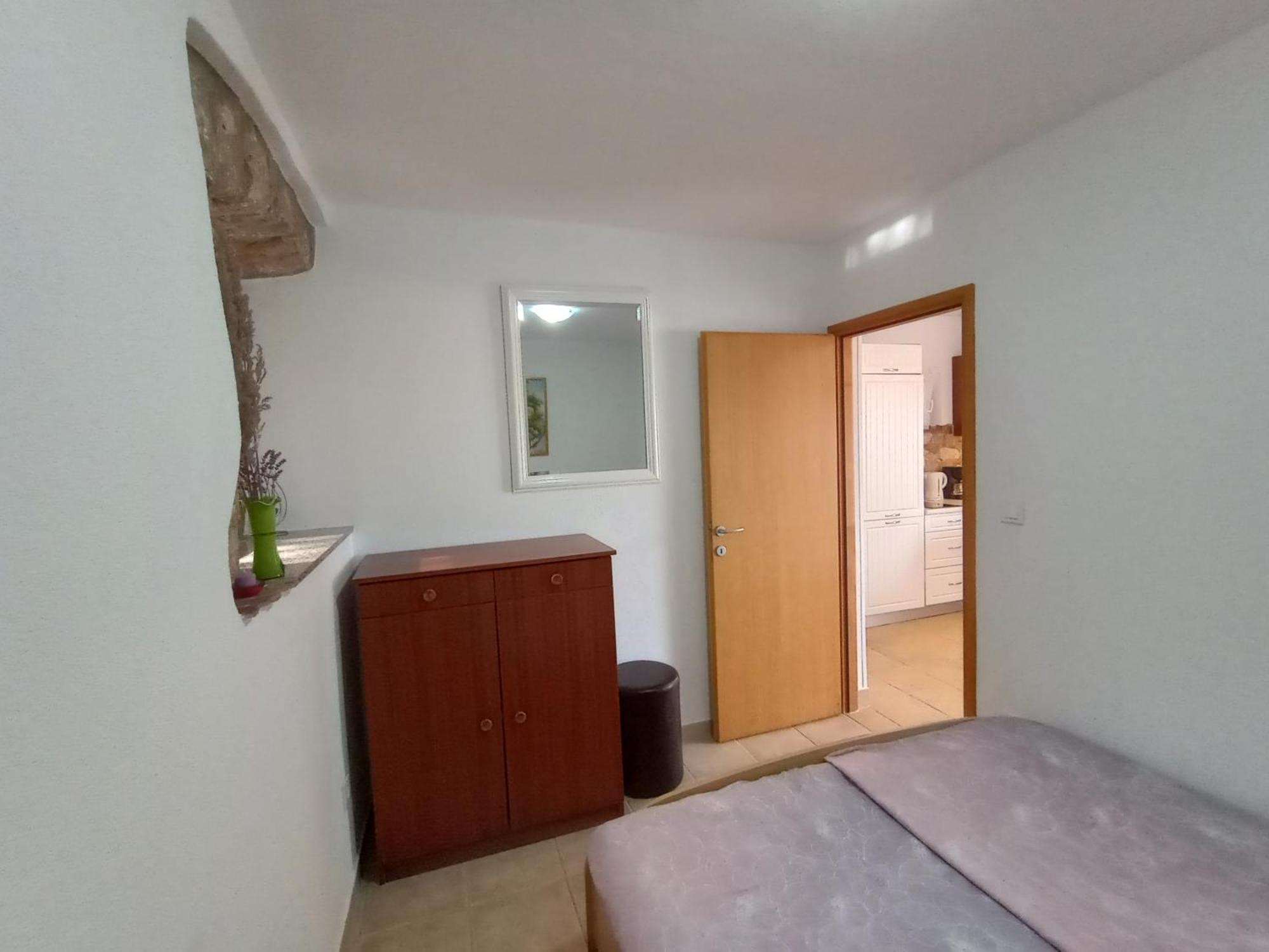 Apartman Kristina Vrbnik Bagian luar foto