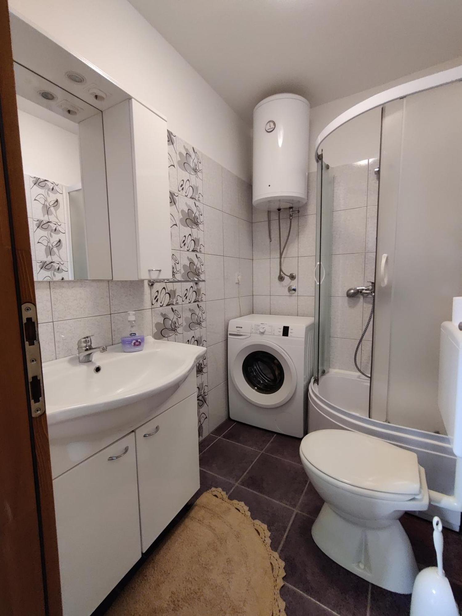Apartman Kristina Vrbnik Bagian luar foto