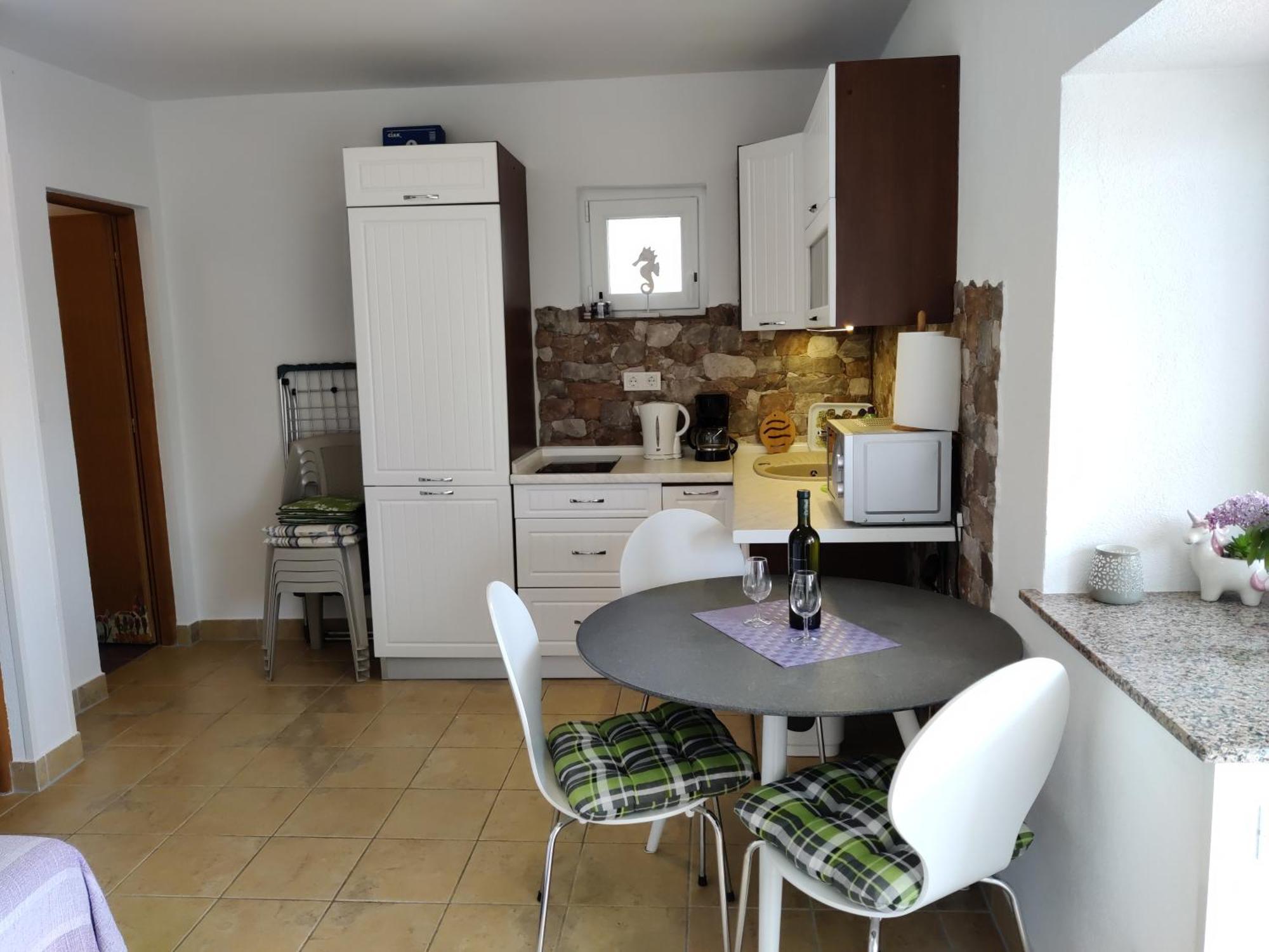 Apartman Kristina Vrbnik Bagian luar foto